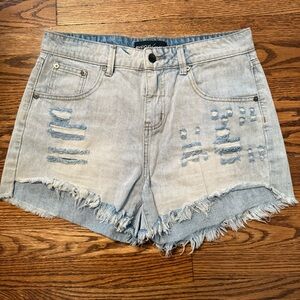 ⭐️ Rip Curl Sophie Denim Short II